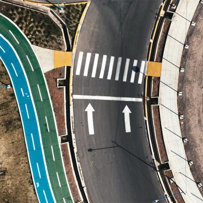 SEGUNDO-SOMBRA-DESDE-ARRIBA-CALLE